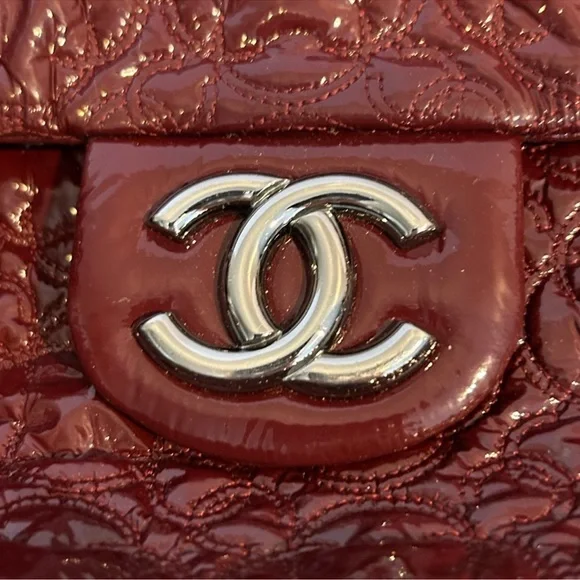 Chanel Quilted Burgundy Jumbo  Bag - Picture 3 of 10